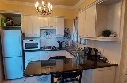 Somerset West Apartment | The Garden Apartment - Roosboom Luxury Facilities in Somerset West, 2 guests