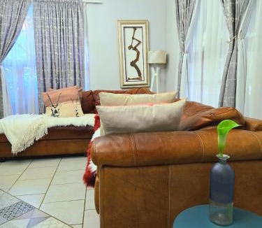 Hartbeespoort Villa | The Garden on Hartbeespoort