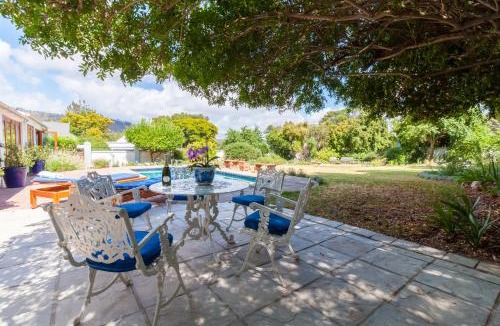 Franschhoek Apartment | The Garden View Suite