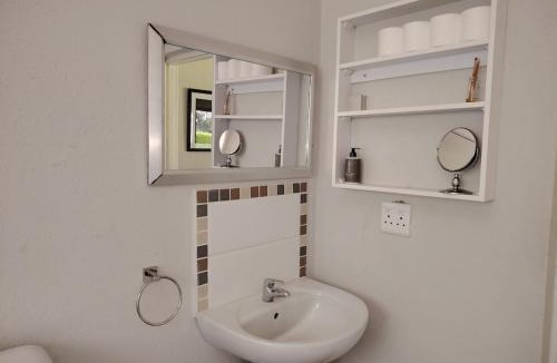 Nelspruit Apartment | The Goat House Farmstay