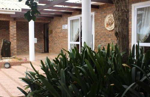 Lutzville Bed & Breakfast | The Golden Grape B&B
