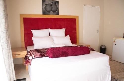 Mmabatho House | The Grand Guest House