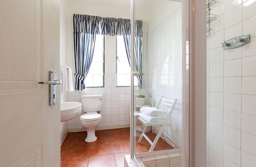 Worcester House | The Habit Self Catering