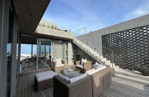 Voelklip Villa | The Hermanus Retreat