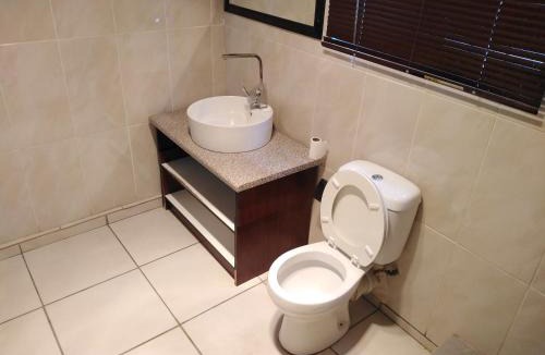 Bloemfontein House | The Host
