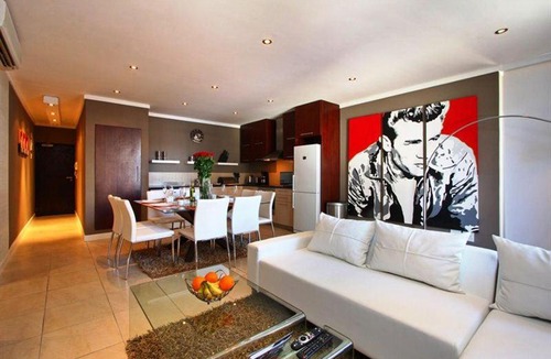 Cape Town City Centre Apartment | The Icon