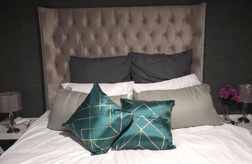 Downtown Johannesburg Apartment | The Independent Traveler