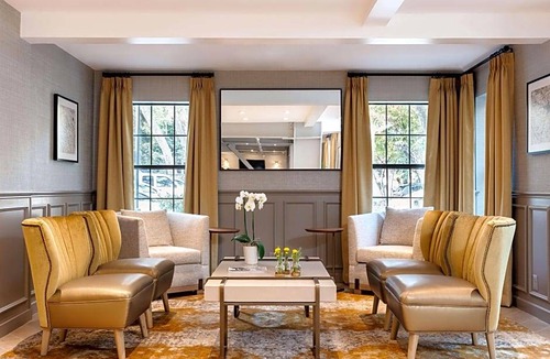Saratoga Hotel | The Inn at Saratoga, Tapestry Collection by Hilton