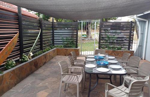 Paradise Beach Villa | The Jbaynian Guesthouse