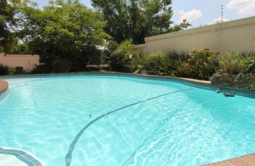 Northcliff House | The Kings Lodge