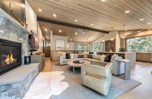 Comstock Acres House | The Lodge on The West Shore by Tahoe Getaways - Pet Friendly 5BR w Private Hot Tub and Enclosed Yard