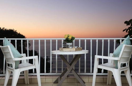 Athlone Hotel | The Milkwood Beach Apartments