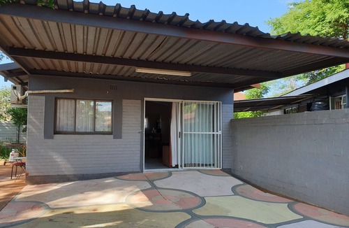 Thabazimbi House | The Monkey Tree Guest house