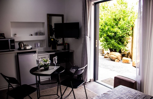 Ottery House | The Noble Lodge