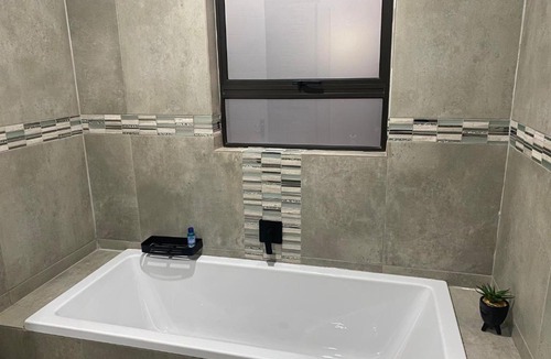 Kathu Apartment | The One Kathu
