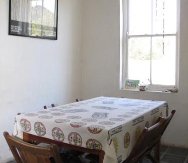 Nieu-Bethesda Hostel | The Owlhouse Backpackers