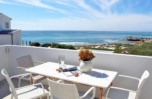 Arniston House | The Palace - Sea View Arniston