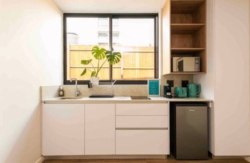Sea Point Apartment | The Palm Flats Seaside Bliss 300m from Sea