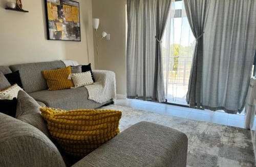 Kimberley Apartment | The Palms Unit 5