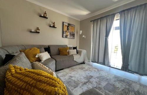 Kimberley Apartment | The Palms Unit 5