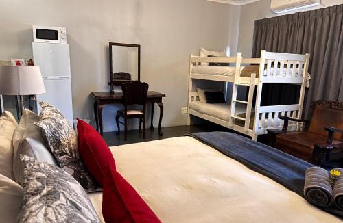Cradock Apartment | The Palms Venue & Accommodation