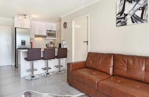 Observatory Apartment | The Paragon 317 by Host Agents