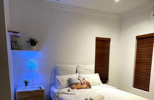 Pretoria House | The_Phoenix_2_bedrooms_sharing_1_bathroom.