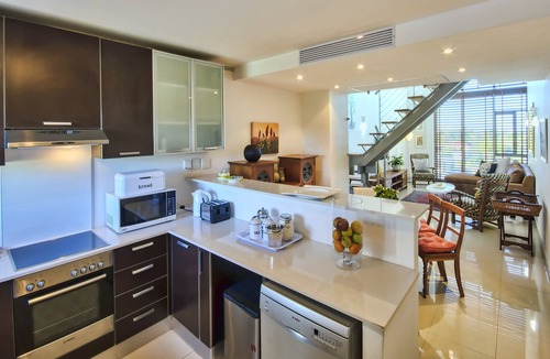 Claremont Apartment | The Quadrant Apartments