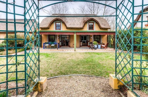 Greyton Apartment | The Red Door