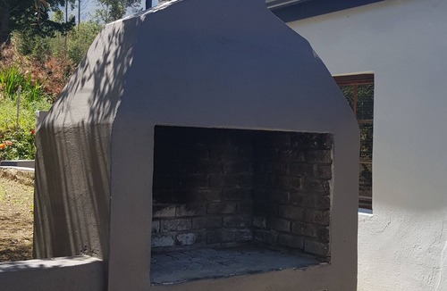 Swellendam House | The Retreat @ Weltevrede Str 3- for total stylish relaxation
