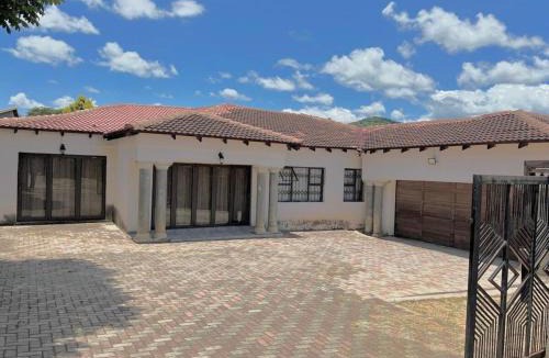 Nelspruit Apartment | The Ripanga Nest