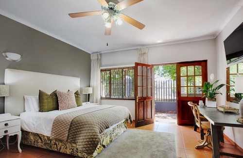 Muldersdrift House | The River Guestroom