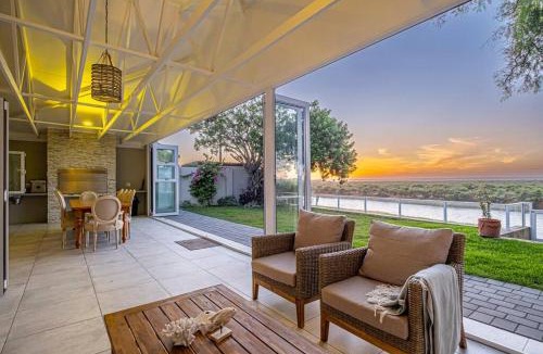 Colchester House | The River House - Addo Elephant Park