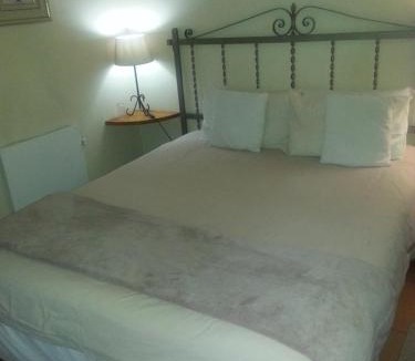 Estcourt Bed & Breakfast | The Riverhouse Guesthouse