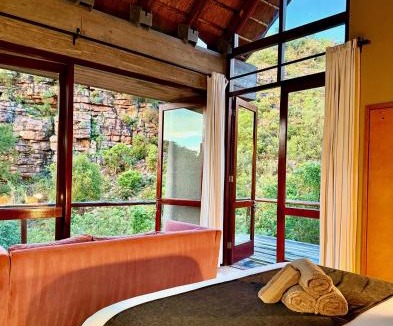 Vaalwater Cabin | The Riverine Lodge