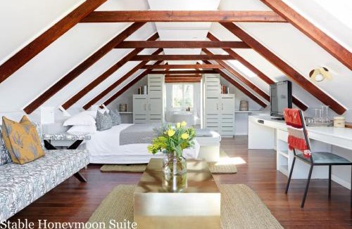 Robertson Hotel | The Robertson Small Hotel and Spa by The Living Journey Collection