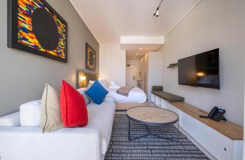 Bo'Kaap Apartment | The Rose504: Studio Apartment in Heart of the City