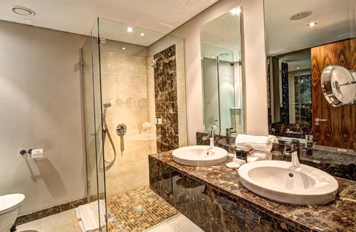 Boshoek Hotel | The Royal Marang Hotel