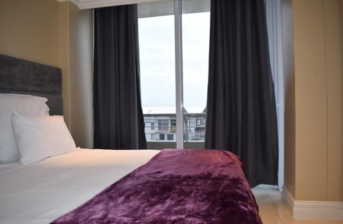 Durban Point Apartment | The Sails