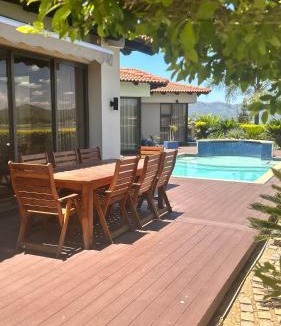 Hartbeespoort Villa | The Sanctum