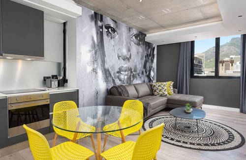 Cape Town City Centre Apartment | The Signature 412