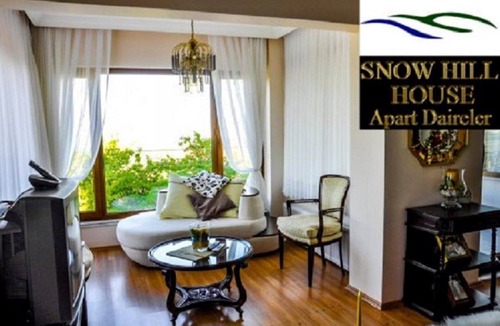 Masukiye House | The Snow Hill House Manolia
