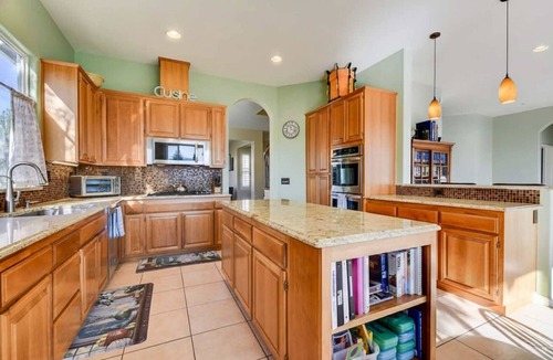 Skyhawk Commmunity House | The Solterra | Wine Country 5BR, Views, EV, Games