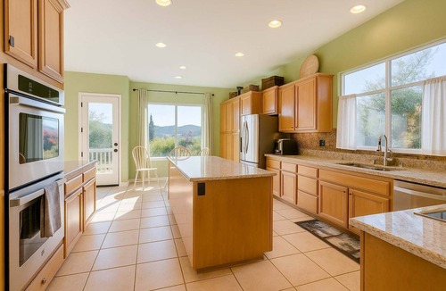 Skyhawk Commmunity House | The Solterra | Wine Country 5BR, Views, EV, Games