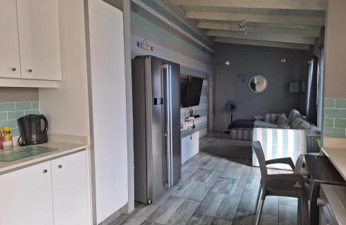 Scottburgh South Ski Chalet | The Starfish Cottage