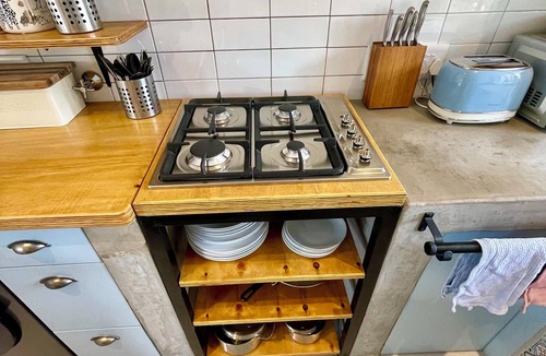 Robberg Beach Apartment | The Sunbird - Cozy fully equipped self-catering apartment 450m to the Beach