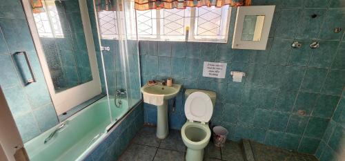 Greater Johannesburg Metropolitan Area Apartment | The Sunflower Albertskroon