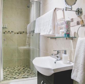 Komani House | The Symphony Guest House