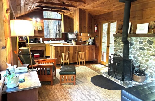 Guerneville Cabin | The Treehouse - a Romantic Russian River Retreat