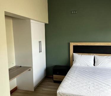 Beacon Bay House | The Twin Villas Guest House